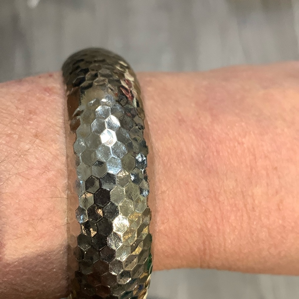 Bracelet*